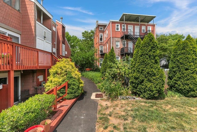 125 Olive St Apt D2, New Haven, CT 06511 - view of home's community