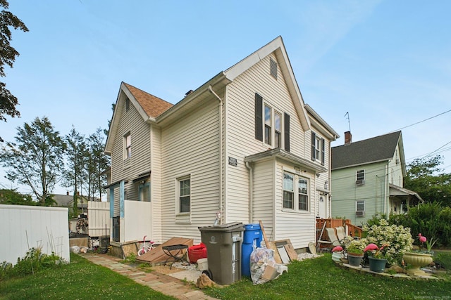 32 Williams St, Bristol, CT 06010 - back of property with a lawn