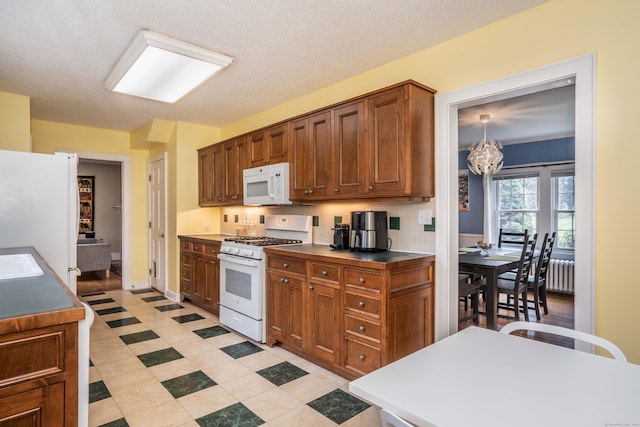 52 Arnoldale Rd, West Hartford, CT 06119 - photo 16