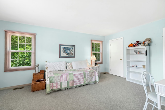 376 Woodridge Unit 376, Shelton, CT 06484 - carpeted bedroom featuring baseboards
