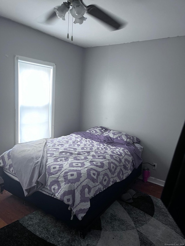 9 Starkweather St, Manchester, CT 06042 - bedroom with wood finished floors and ceiling fan