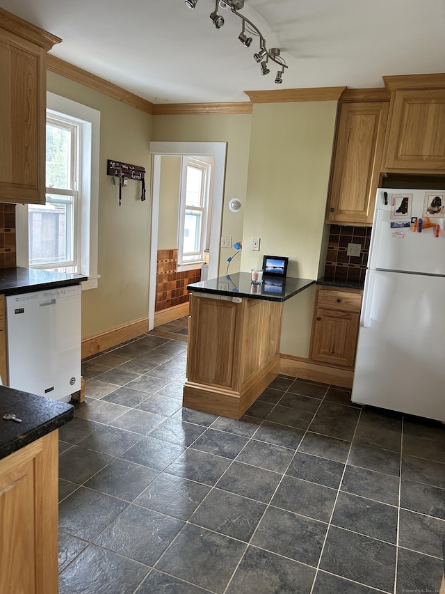 12 Cherry St, Winchester, CT 06098 - photo 3