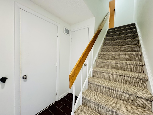 93 Trolley Crossing Ln Unit 93, Middletown, CT 06457 - view of staircase