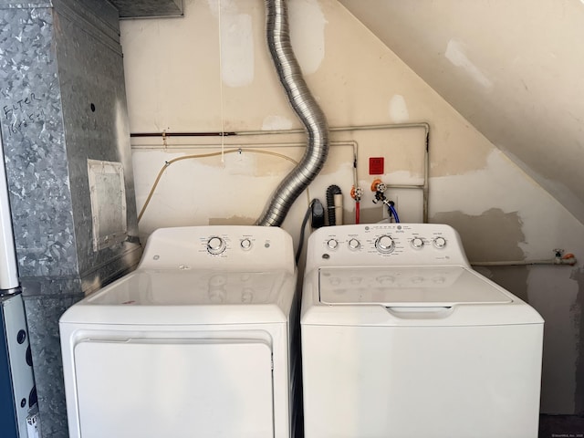 93 Trolley Crossing Ln Unit 93, Middletown, CT 06457 - laundry area with washing machine and clothes dryer