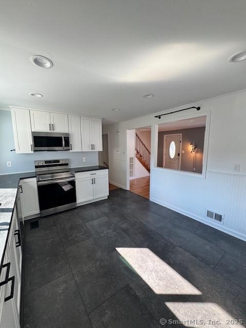 20 York St, Milford, CT 06460 - photo 8