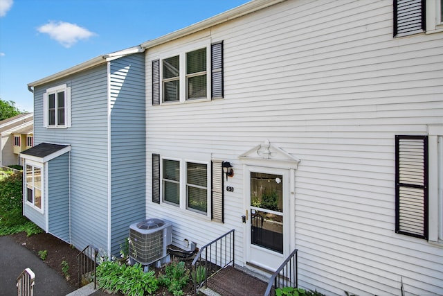 55 Mill Plain Rd Unit 5-3, Danbury, CT 06811 - photo 3