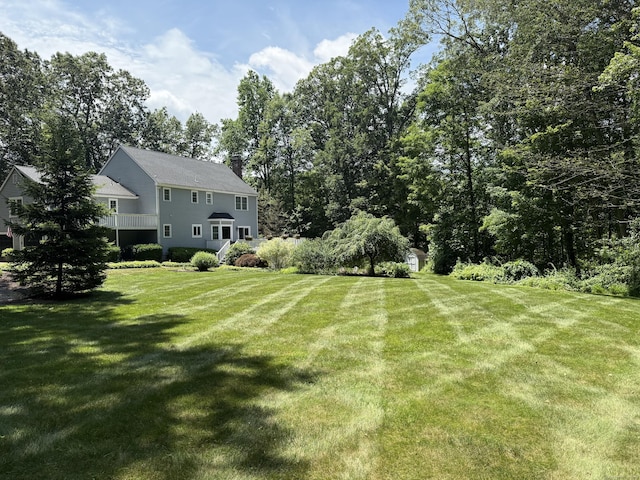 160 Cobbler Ln, Southbury, CT 06488 - view of green lawn