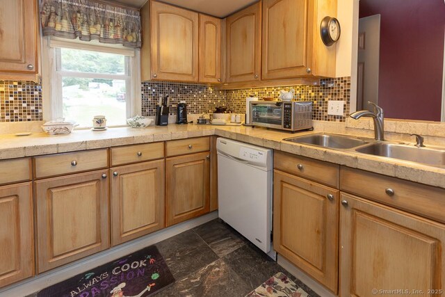 6 Deepwood Dr, Lebanon, CT 06249 - photo 11