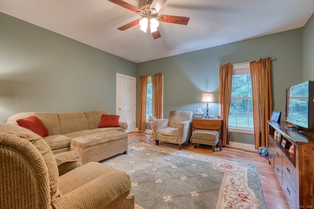 2 Warren Gln, Burlington, CT 06013 - living area featuring a ceiling fan and wood finished floors
