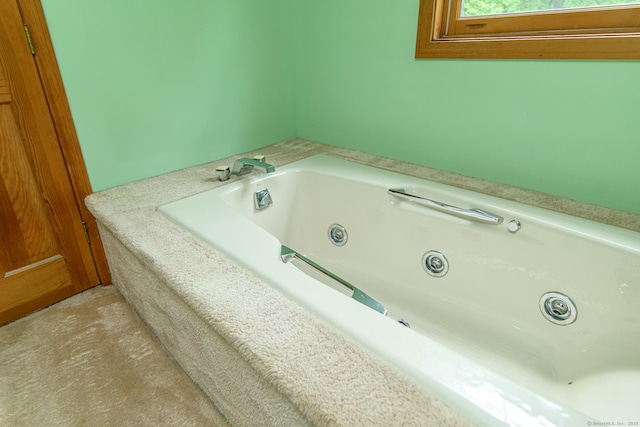 132 Wade Rd, Pomfret, CT 06259 - bathroom with a jetted tub