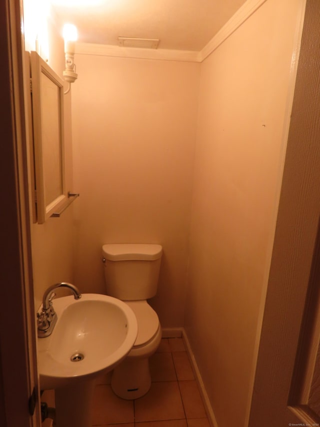 1 Birch Ln Unit D, East Haven, CT 06513 - bathroom with a sink and tile patterned flooring