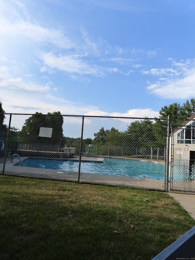 1 Birch Ln Unit D, East Haven, CT 06513 - view of community pool