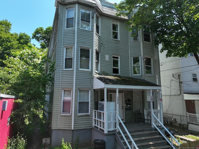 593 Winchester Ave, New Haven, CT 06511 - photo 1