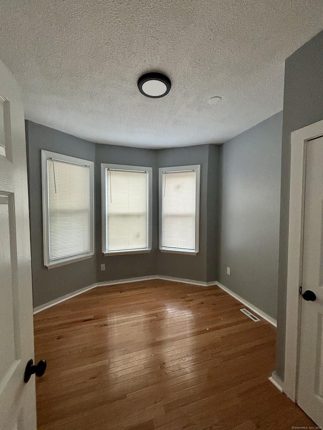 593 Winchester Ave, New Haven, CT 06511 - photo 5