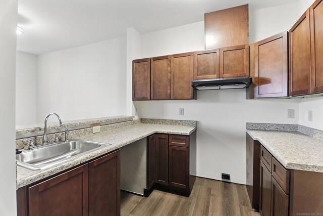 47 Squire St, Hartford, CT 06106