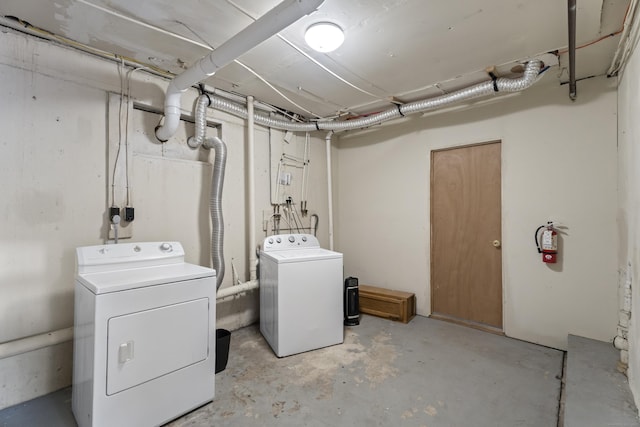 212 Sheffield Ave, New Haven, CT 06511 - laundry room with washing machine and dryer