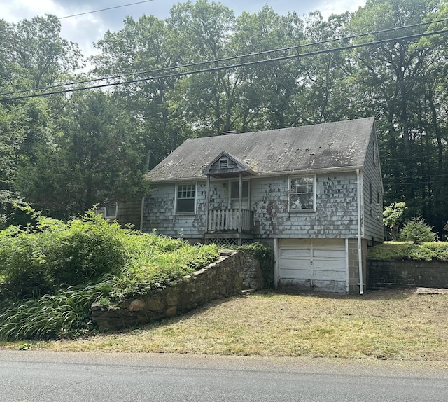 5 Obtuse Rocks Rd, Brookfield, CT 06804 - view of front of home with a garage and driveway