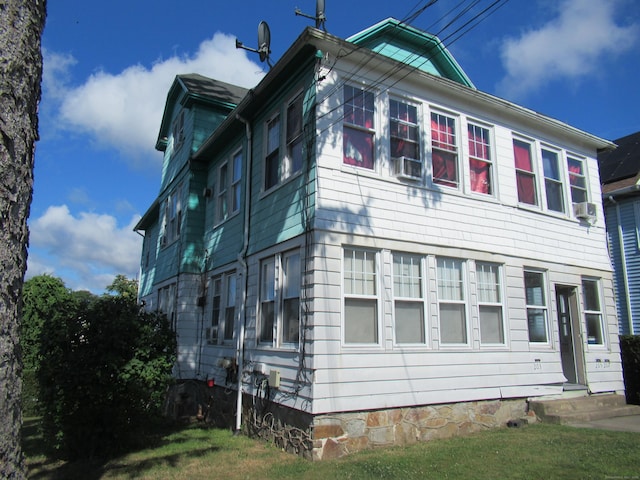 203 Wayne St, Bridgeport, CT 06606 - photo 20