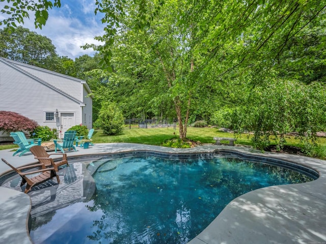 14 Ely Ln, Killingworth, CT 06419 - swimming pool with a patio