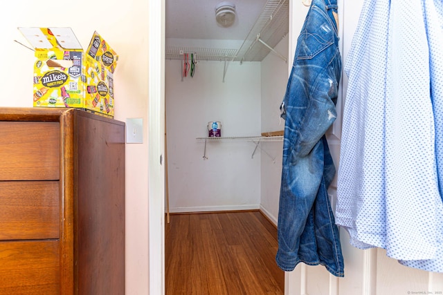 286 Laura Blvd Unit 286, Norwich, CT 06360 - walk in closet featuring wood finished floors