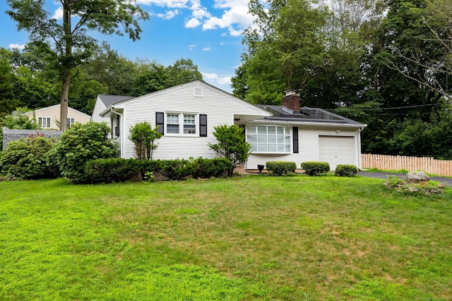 47 Dogwood Ln, Meriden, CT 06450 - view of front facade featuring an attached garage and driveway