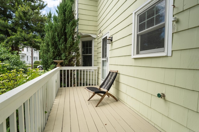 45 Graves Ave, Guilford, CT 06437 - view of wooden deck