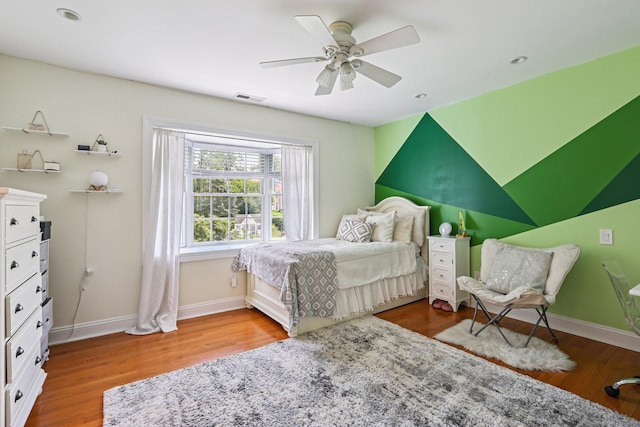 25 Encampment Pl, Ridgefield, CT 06877 - bedroom featuring wood finished floors and ceiling fan