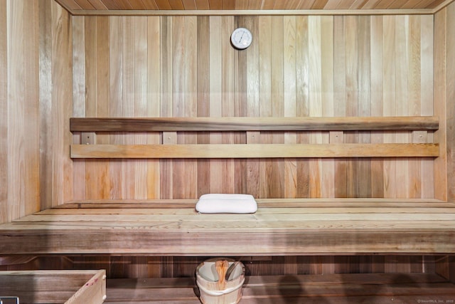 25 Encampment Pl, Ridgefield, CT 06877 - relaxing sauna with wooden walls