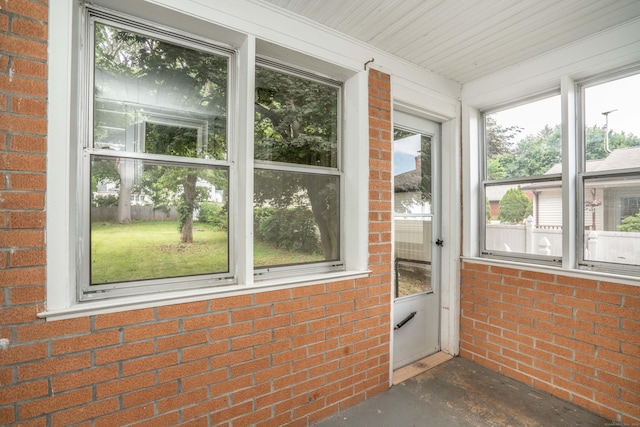 30 Jackson Ave, West Hartford, CT 06110 - view of unfurnished sunroom
