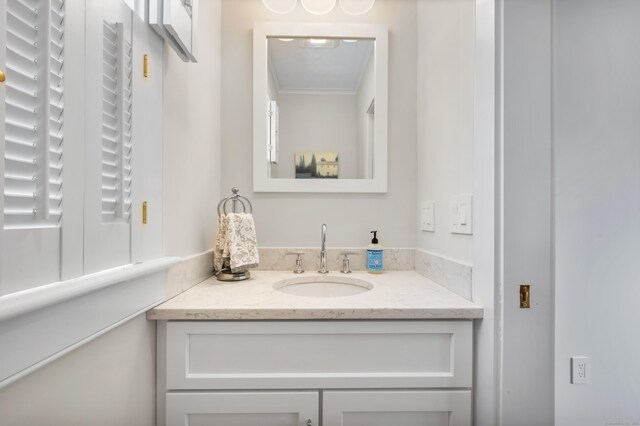 5 S Main St, Essex, CT 06426 - bathroom featuring vanity