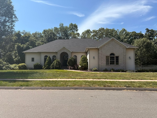 174 Westfort Dr, Meriden, CT 06451 - photo 1