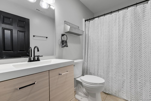 121 Russo Ave Unit 11, East Haven, CT 06513 - bathroom with vanity, tile patterned floors, and a shower with curtain