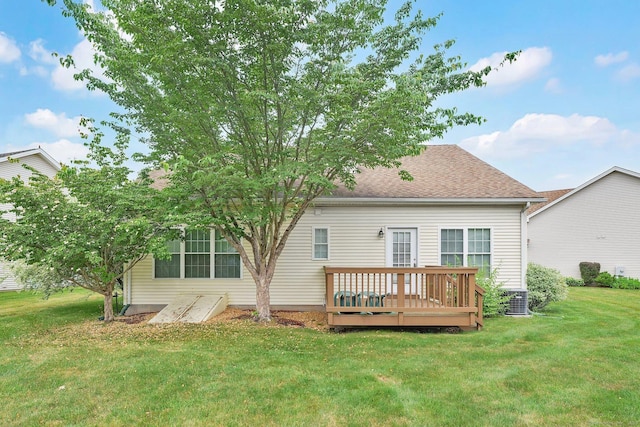 6 Mountainview Cir Unit 6, Ellington, CT 06029 - back of house with a wooden deck, a lawn, and roof with shingles