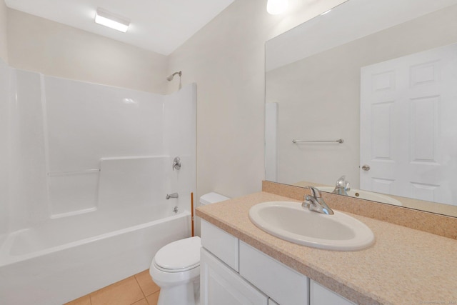 6 Mountainview Cir Unit 6, Ellington, CT 06029 - full bath with vanity, bathtub / shower combination, and tile patterned floors