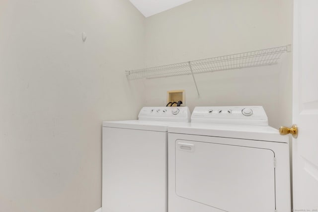 6 Mountainview Cir Unit 6, Ellington, CT 06029 - washroom with washer and dryer