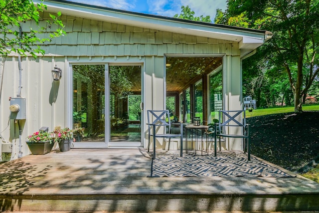 24 Buttonball Ln, Glastonbury, CT 06033 - view of patio