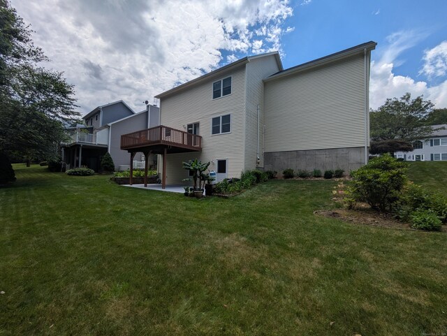 61 Basking Brook Ln, Shelton, CT 06484 - photo 27