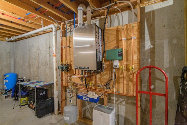 40 Airport Rd, Killingly, CT 06239 - utility room featuring water heater
