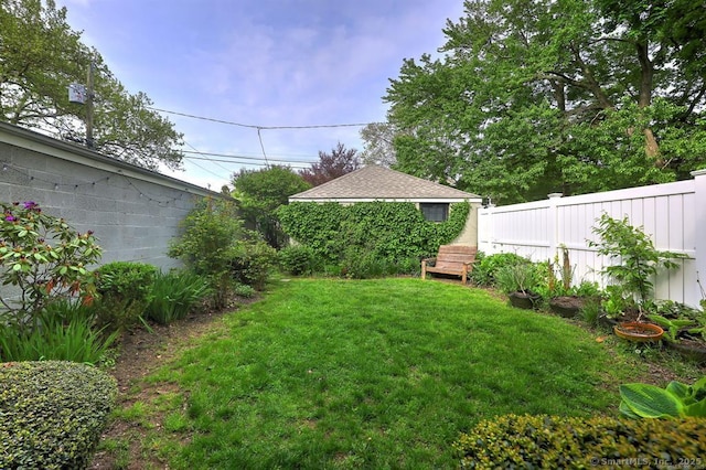 53 Canner St Apt 2, New Haven, CT 06511 - view of fenced yard