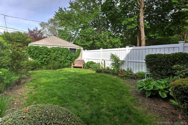 53 Canner St Apt 2, New Haven, CT 06511 - view of yard