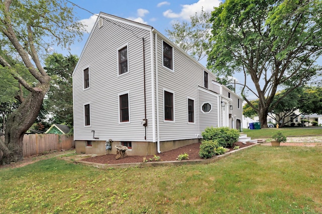 162 Sheppard St, Stratford, CT 06614 - view of side of property