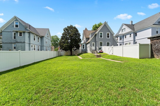 163 Willetts Ave, New London, CT 06320 - view of fenced backyard