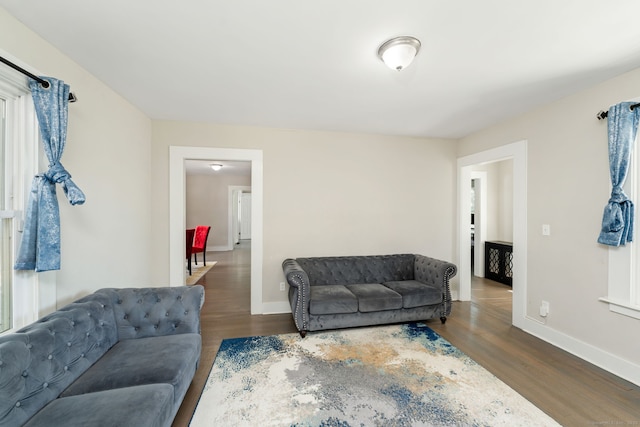 163 Willetts Ave, New London, CT 06320 - living room with wood finished floors and baseboards
