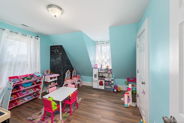 163 Willetts Ave, New London, CT 06320 - rec room featuring wood finished floors