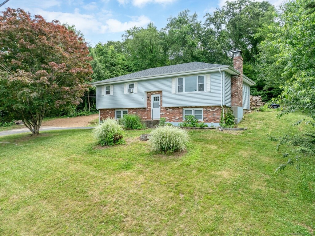 36 Rene Dr, Montville, CT 06370 - photo 1