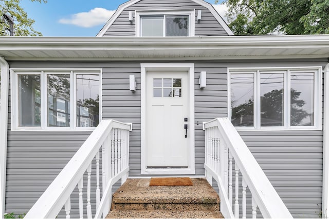 34 2nd Ave, East Haven, CT 06512 - doorway to property with a gambrel roof
