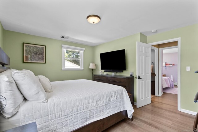24 Pine Tree Rdg, Meriden, CT 06450 - bedroom featuring light wood finished floors and baseboards