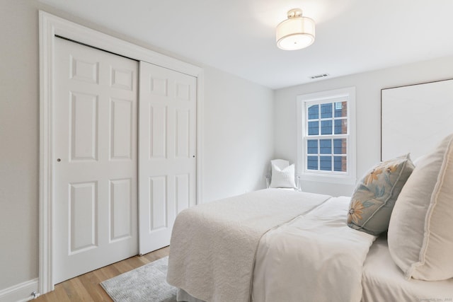 36 Hendrie Ave, Greenwich, CT 06878 - bedroom featuring light wood-type flooring and a closet