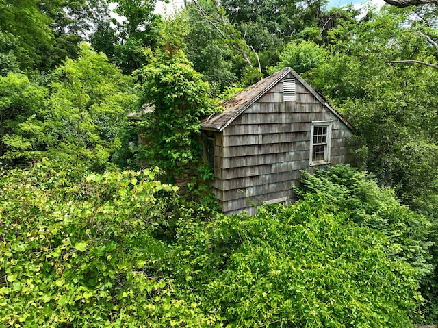 77 Cheshire Rd, Bethany, CT 06524 - photo 8