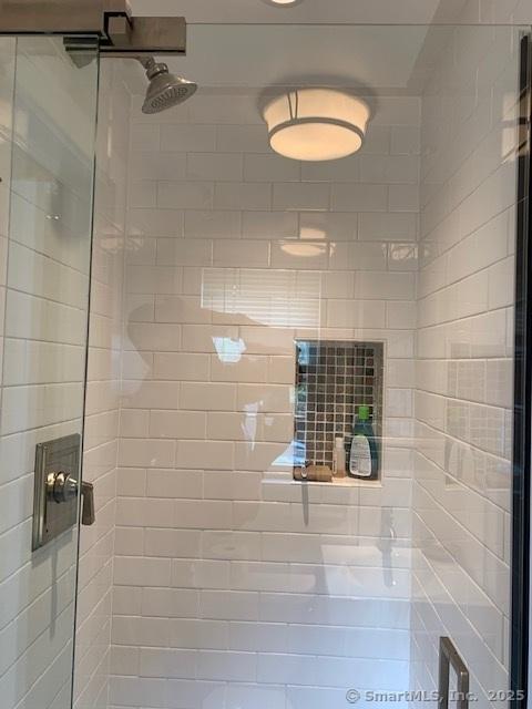 14 Jefferson St, Norwalk, CT 06851 - bathroom with a stall shower